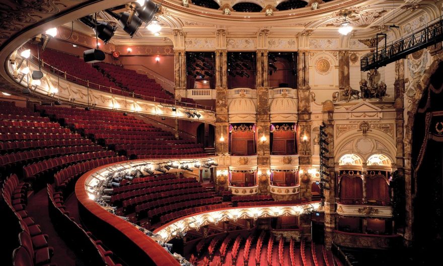 5 Gedung Opera Sekaligus Tempat Pertunjukan Teater